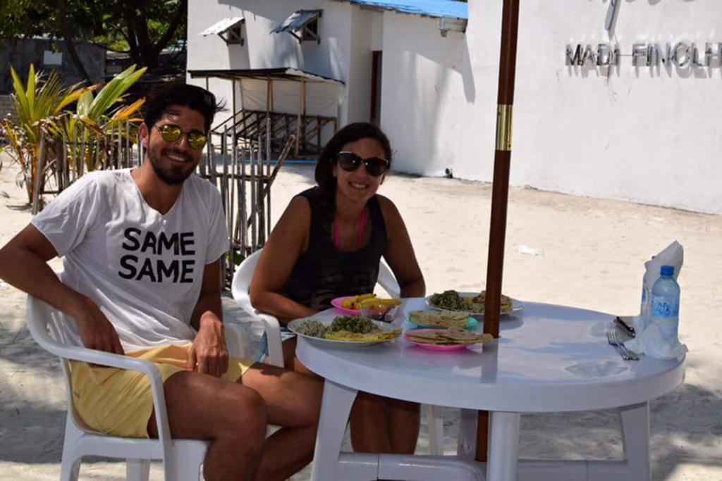 Madi Finolhu Guest House Дхаравандху Екстериор снимка