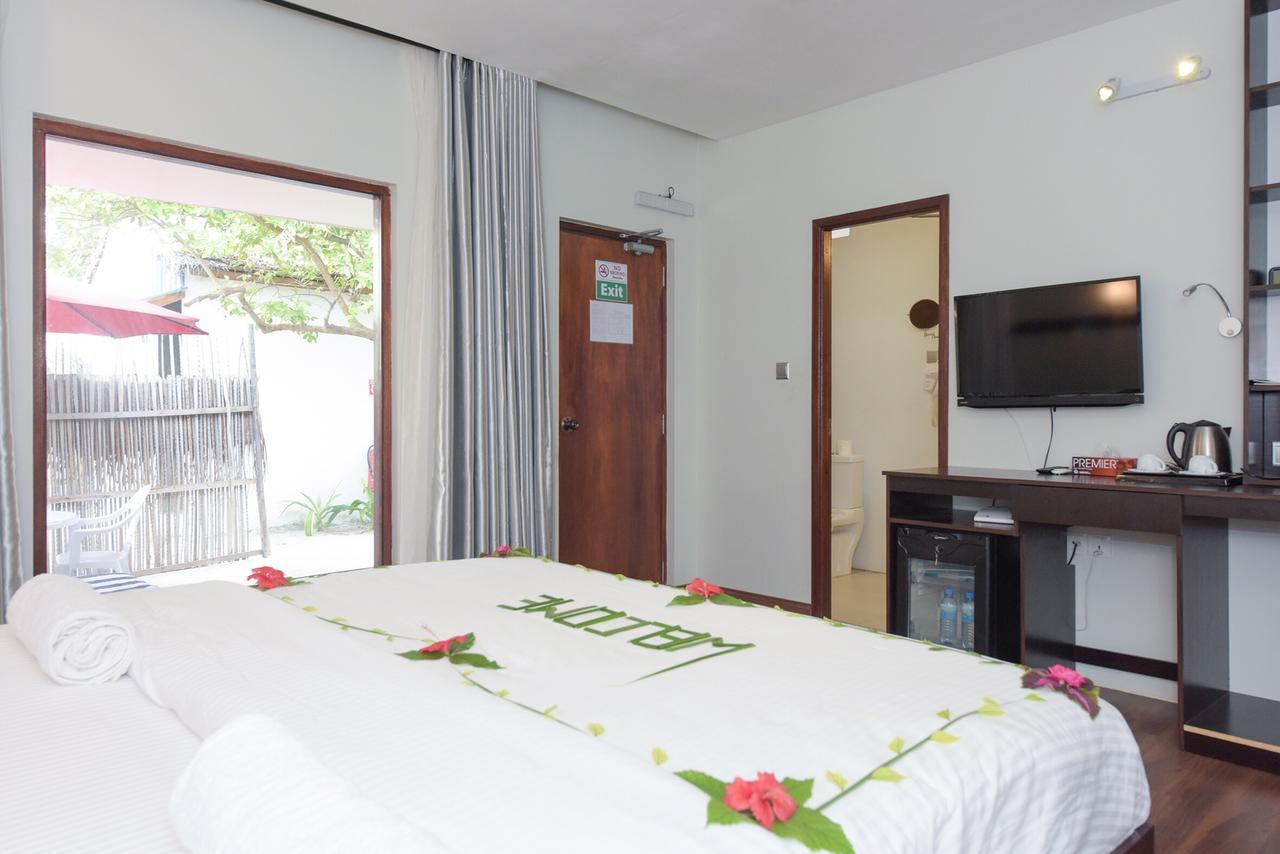 Madi Finolhu Guest House Дхаравандху Екстериор снимка